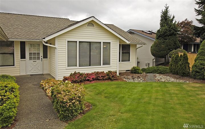 Property Photo:  18618 Blue Ridge Dr  WA 98037 