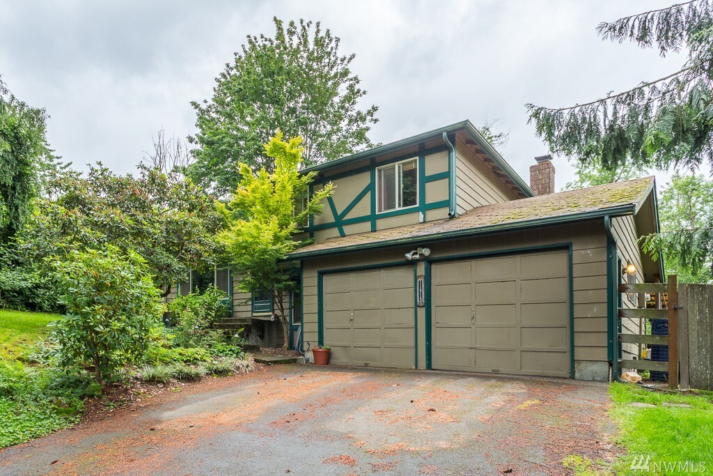 Property Photo: 11919 12th St SE WA 98258