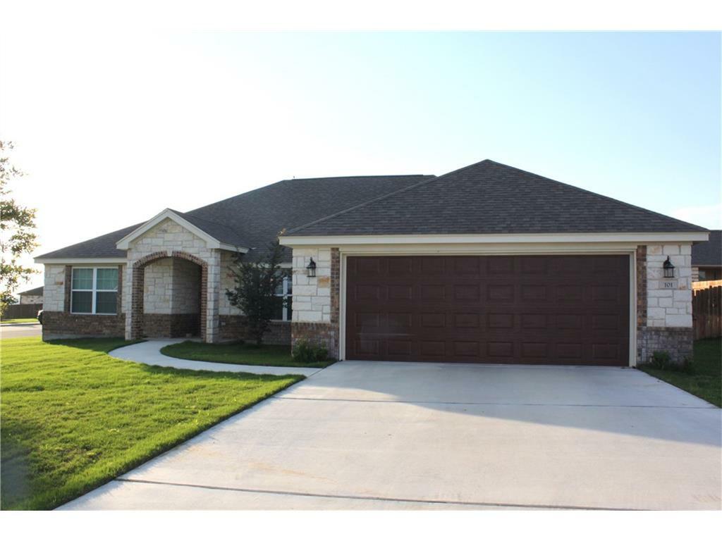 Property Photo: 101 Walter Way TX 76537