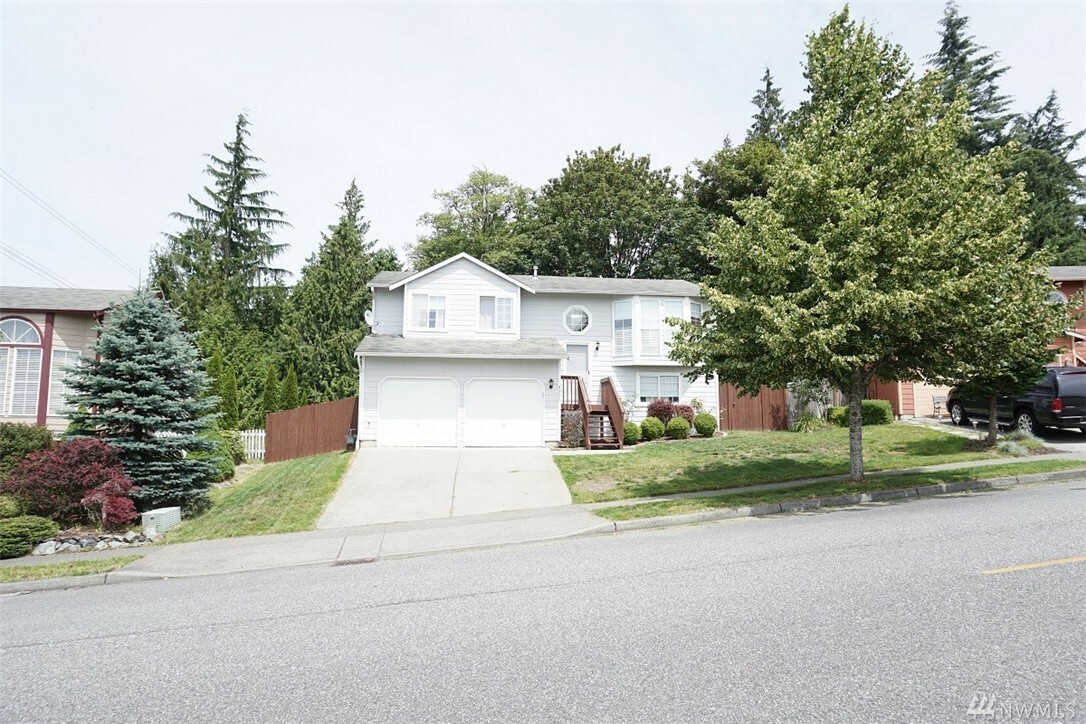 Property Photo:  8115 Crown Ridge Blvd  WA 98223 