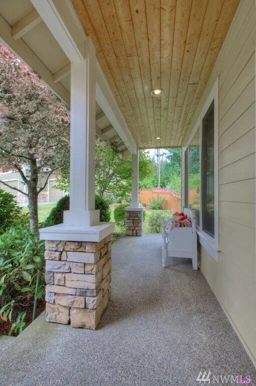 Property Photo:  6807 77th St Ct E  WA 98371 