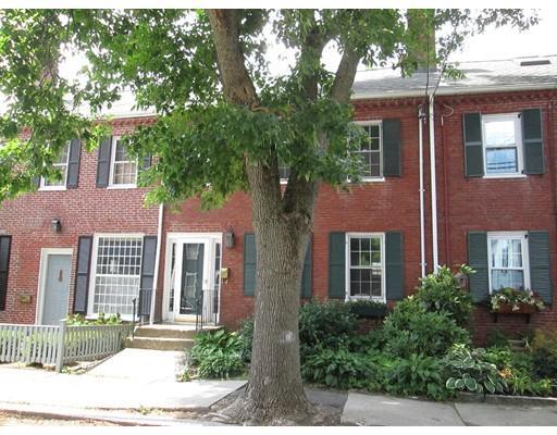 Property Photo:  17 Munroe Street  MA 01950 