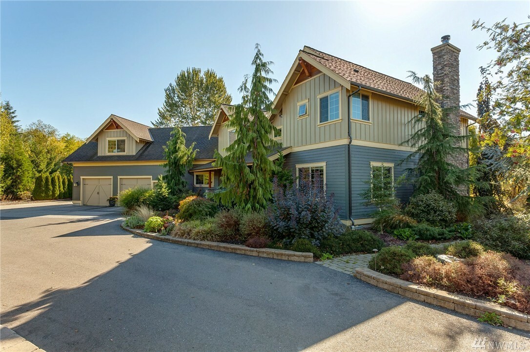 Property Photo:  639 E Hemmi Rd  WA 98264 