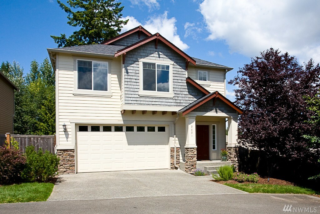 Property Photo:  2621 157th Place SW 8  WA 98087 