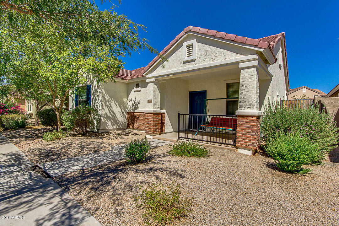 Property Photo:  1746 S Reseda Street  AZ 85295 