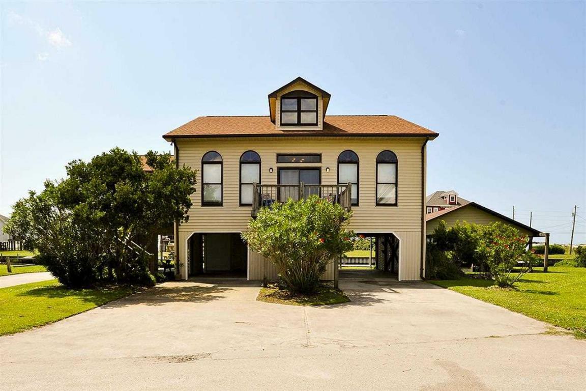 Property Photo:  707 Trade Winds Drive  NC 28460 