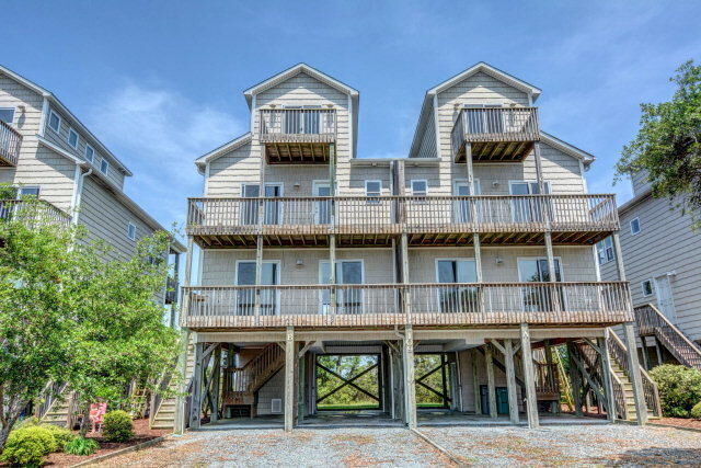Property Photo: 109B Anchor Drive NC 28445
