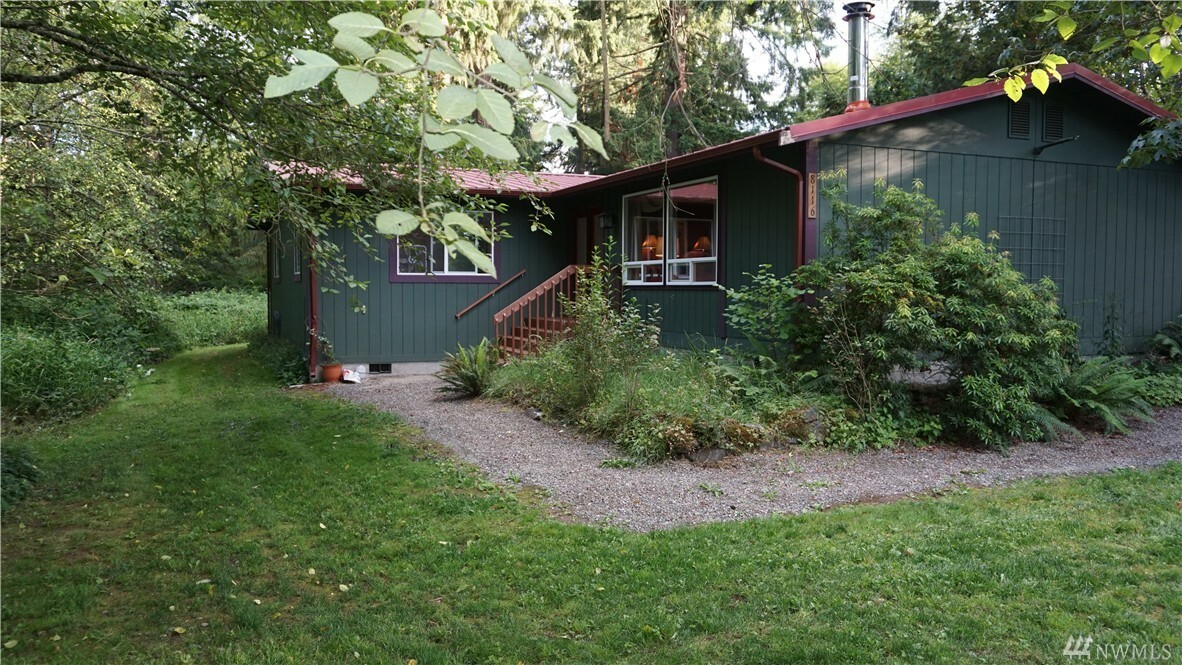 Property Photo: 8116 202nd Av Ct E WA 98391