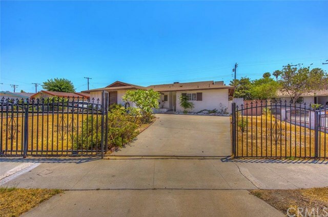 Property Photo:  1030 W Hill Avenue  CA 92833 