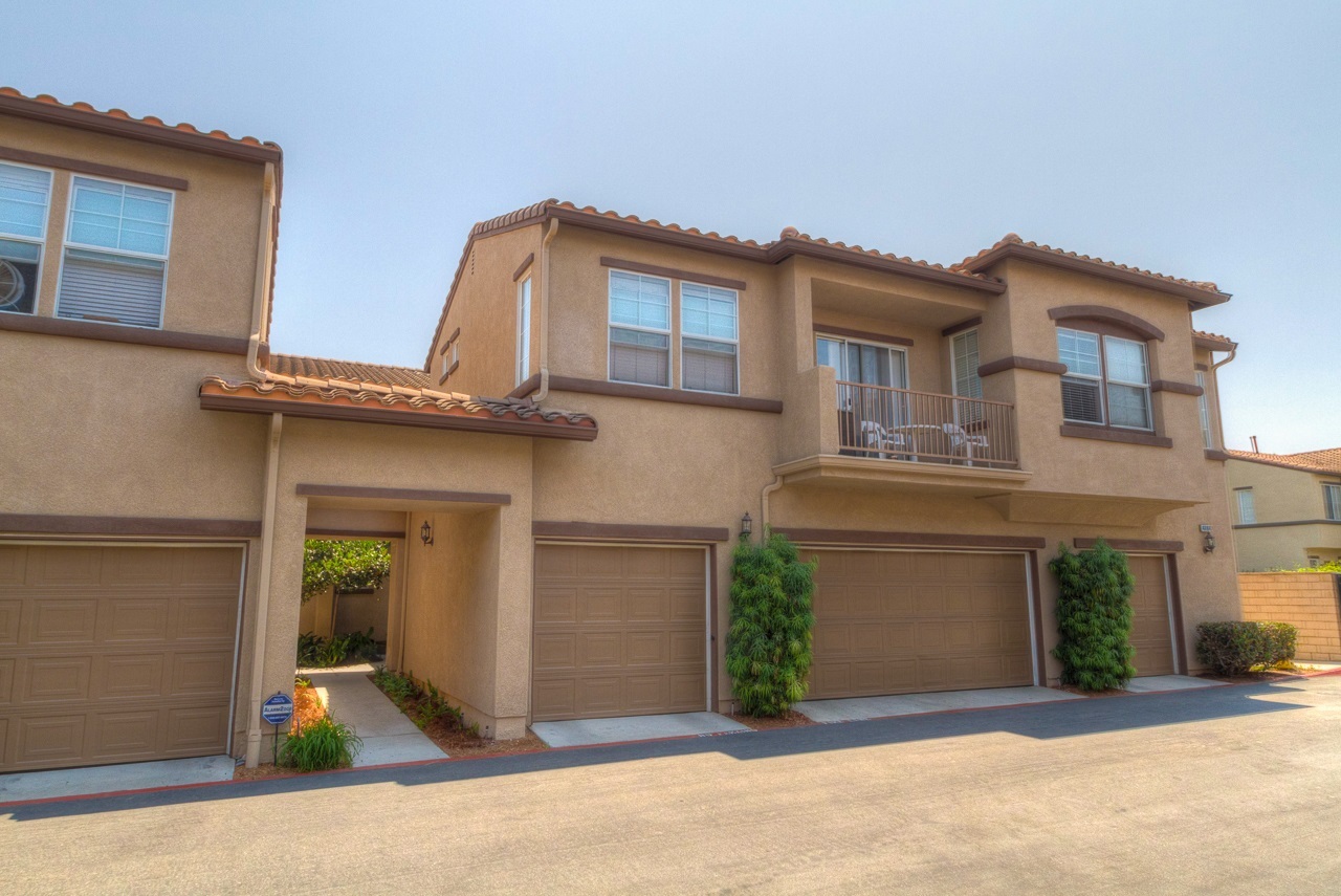 Property Photo: 4484 Brisbane 3 CA 92058