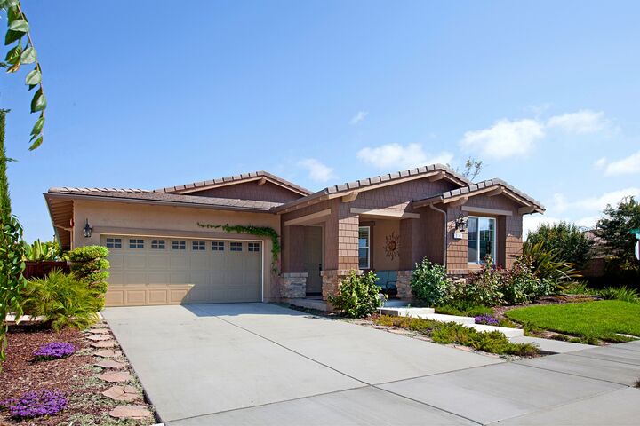 Property Photo:  3741 Glen  CA 92010 