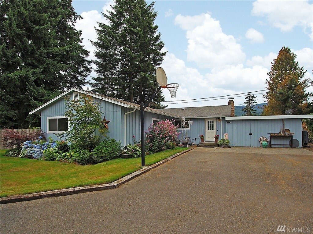 Property Photo:  71 Mapleton Wy  WA 98363 