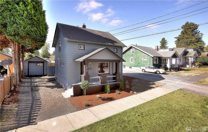 1010 S 43rd St  Tacoma WA 98418 photo