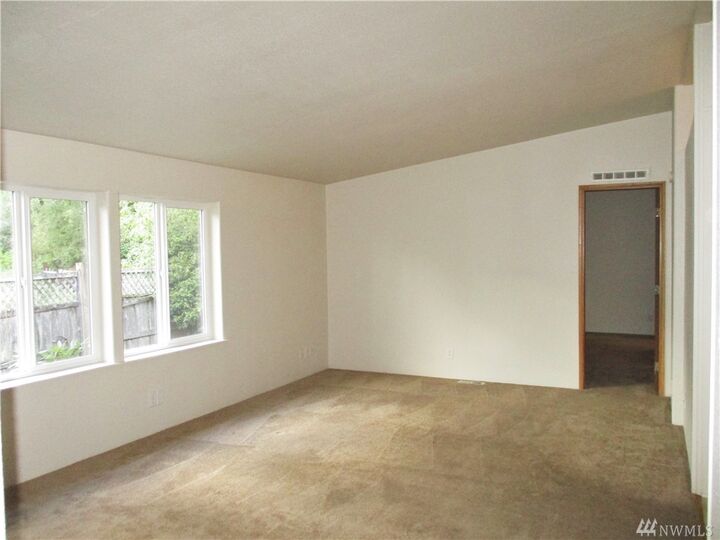 Property Photo:  3103 99th Ave NE  WA 98258 