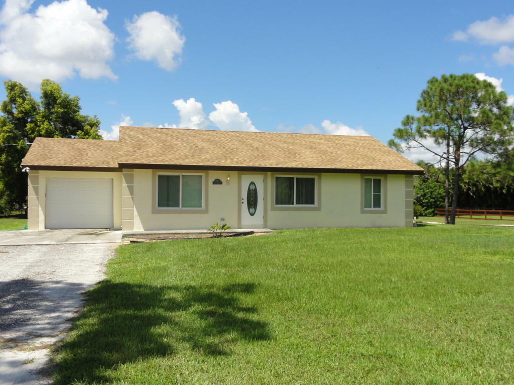 Property Photo: 14117 79th Court N FL 33470