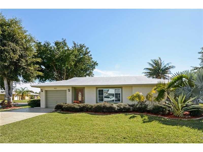 Property Photo:  9806 NW 67th Ct  FL 33321 