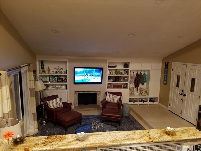 Property Photo:  9398 Grackle Avenue  CA 92708 