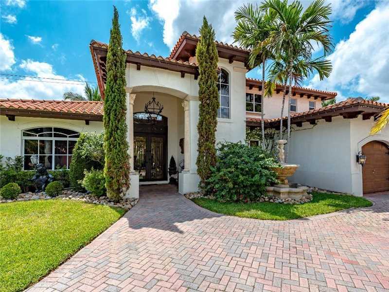 Property Photo:  15946 NW 81st Ct  FL 33016 