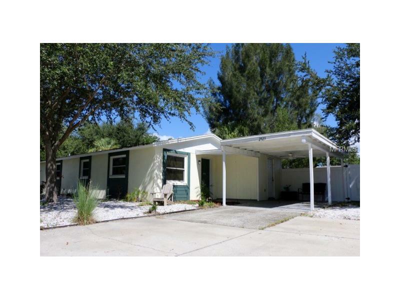 Property Photo:  2925 W Tyson Avenue  FL 33611 