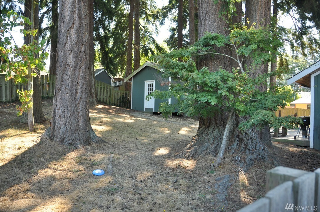 Property Photo:  7025 48th Ave W  WA 98275 