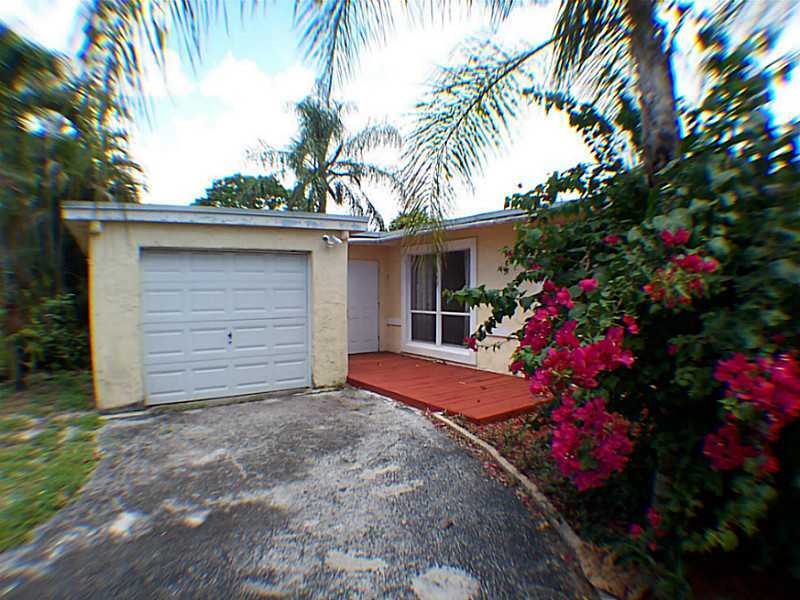 Property Photo:  7571 Simms St  FL 33024 