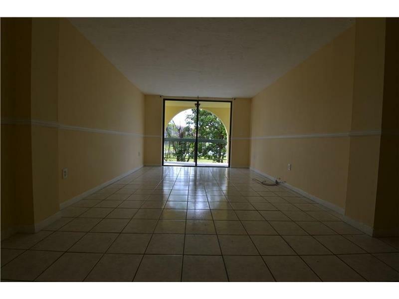 Property Photo:  9440 Fontainebleau Bl 204  FL 33172 