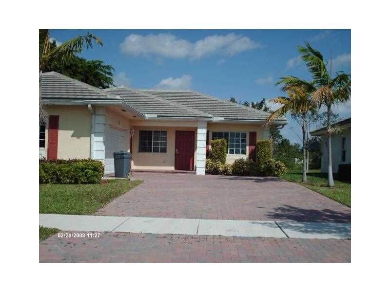 Property Photo:  1713 NW 4 St  FL 33069 