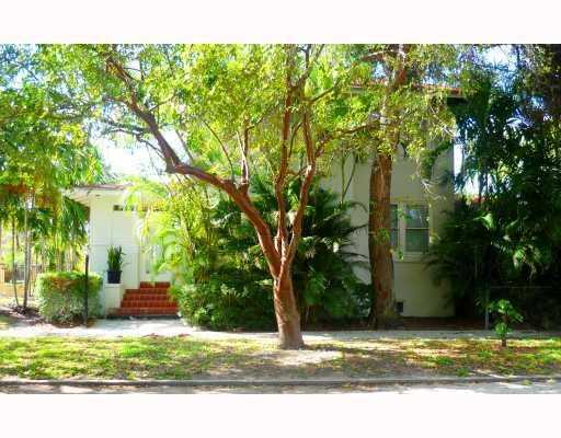 Property Photo:  2000 S Miami Av  FL 33129 