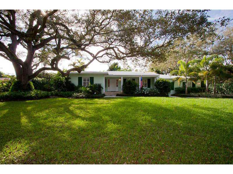 Property Photo:  1336 Alegriano Av  FL 33146 