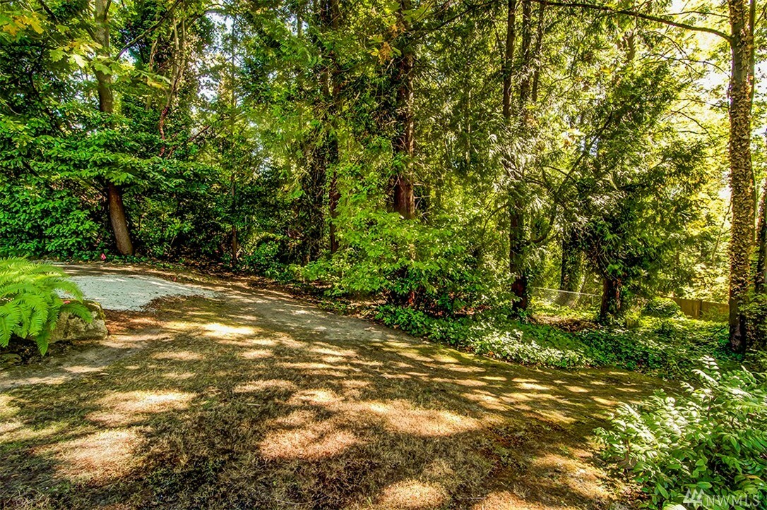 Property Photo:  4816 Puget Blvd SW  WA 98106 