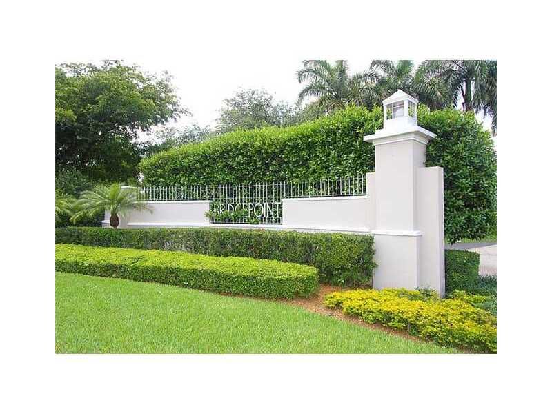 Property Photo: 5461 SW 70 Pl 5461 FL 33155