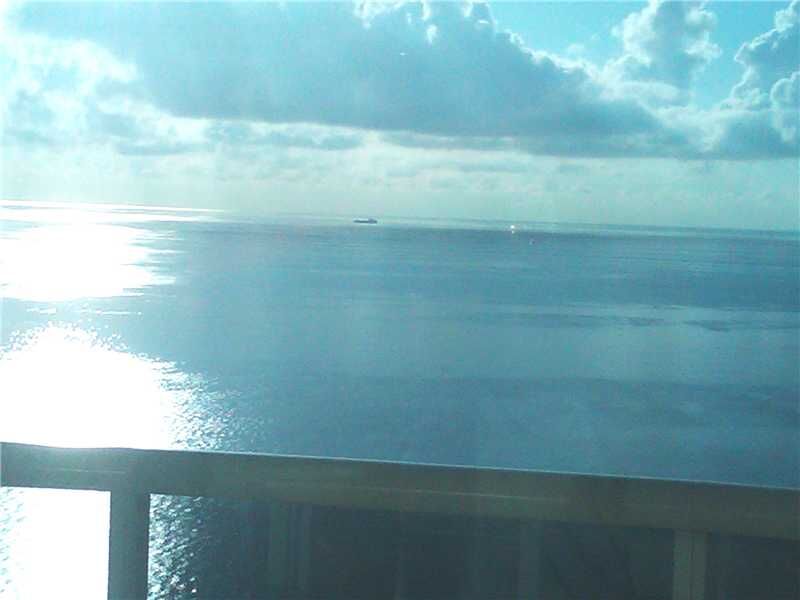 Property Photo:  16001 Collins Av 1106  FL 33160 