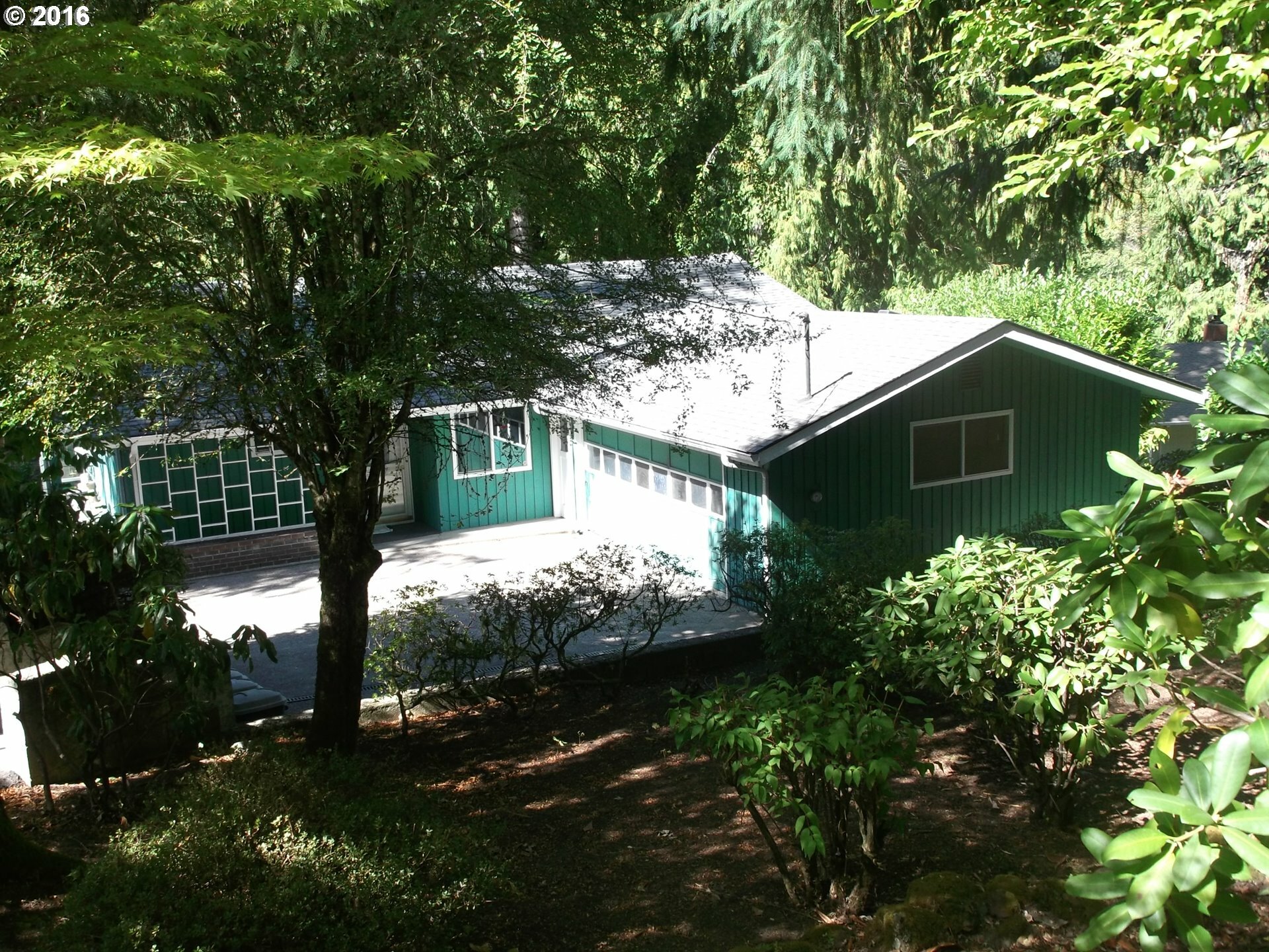 Property Photo:  42011 Deerhorn Rd  OR 97478 