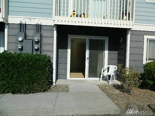 Property Photo:  1930 Lawrence St C 1  WA 98368 