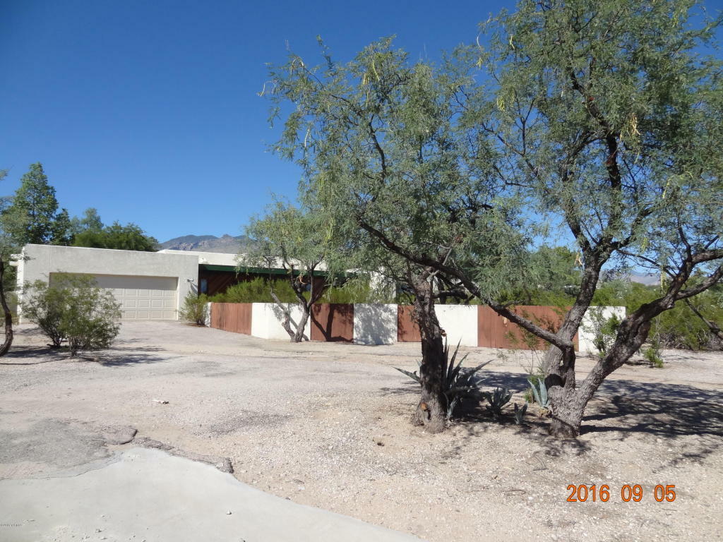 Property Photo:  3882 N Longfellow Av Avenue  AZ 85718 