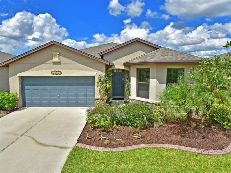 Property Photo: 10606 55th Court E FL 34219