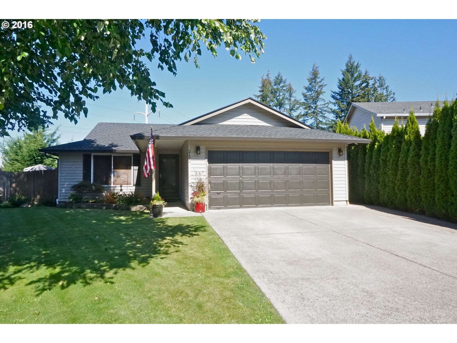 Property Photo:  2122 NE 169th Ave  WA 98684 