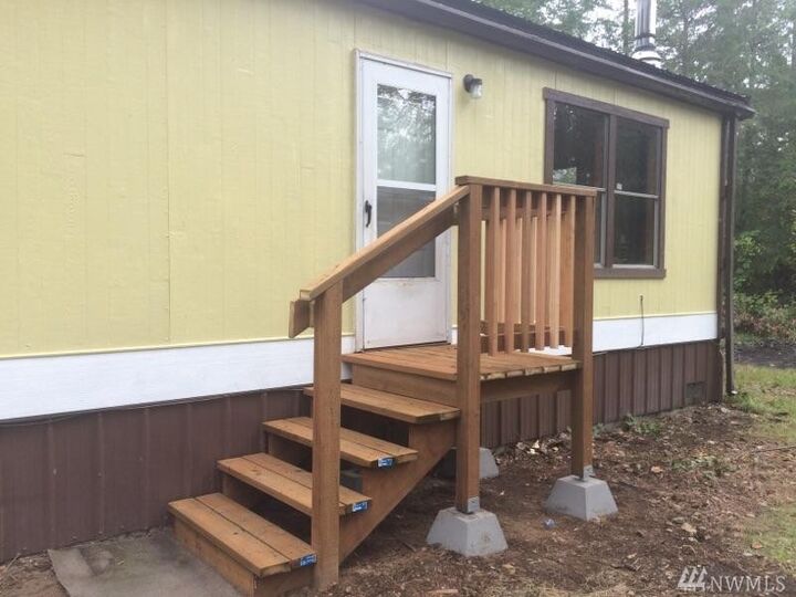 Property Photo: 27232 SE 247th St WA 98038