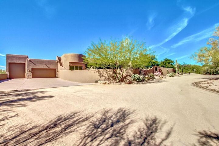 Property Photo:  30588 N Miller Road  AZ 85266 
