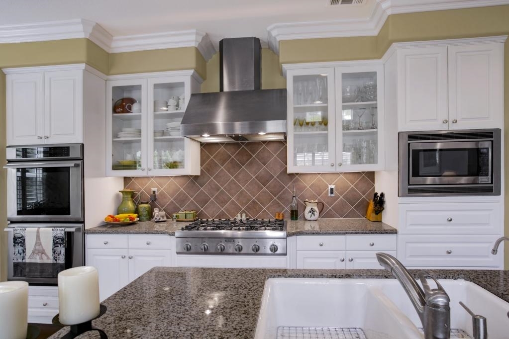 Property Photo: 2260 Carnelian Ct. CA 92009