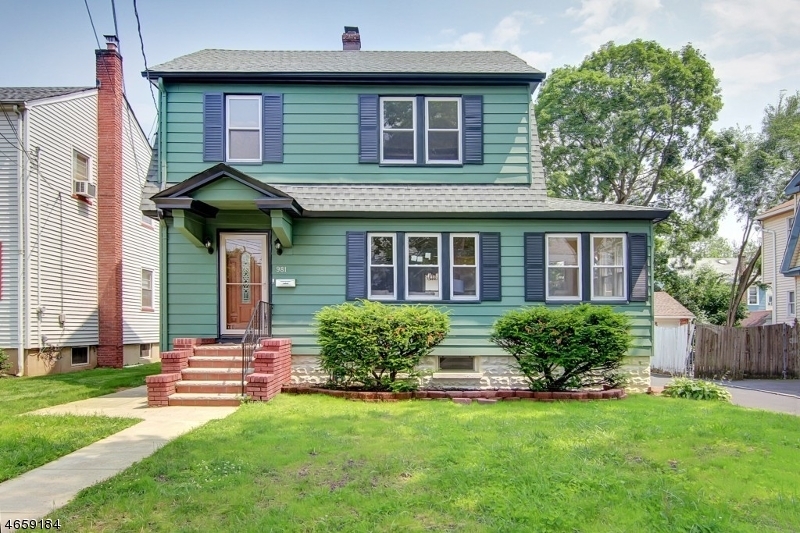 Property Photo:  981 Arnet Ave  NJ 07083 