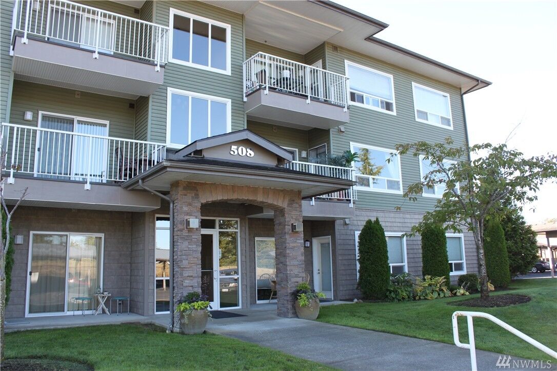 Property Photo: 508 Darby Dr 316 WA 98226