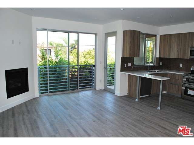 Property Photo: 1470 S Canfield Ave 202 CA 90035