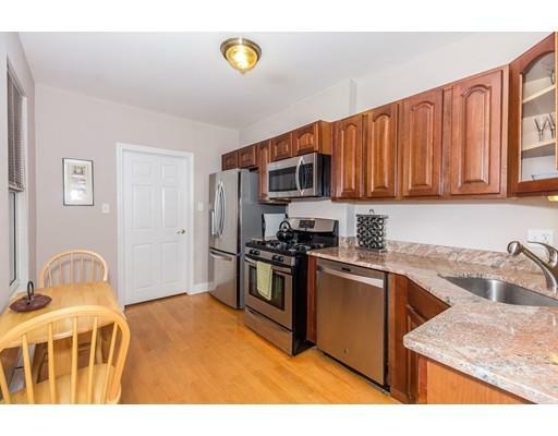 Property Photo:  62 N Margin St 2  MA 02113 