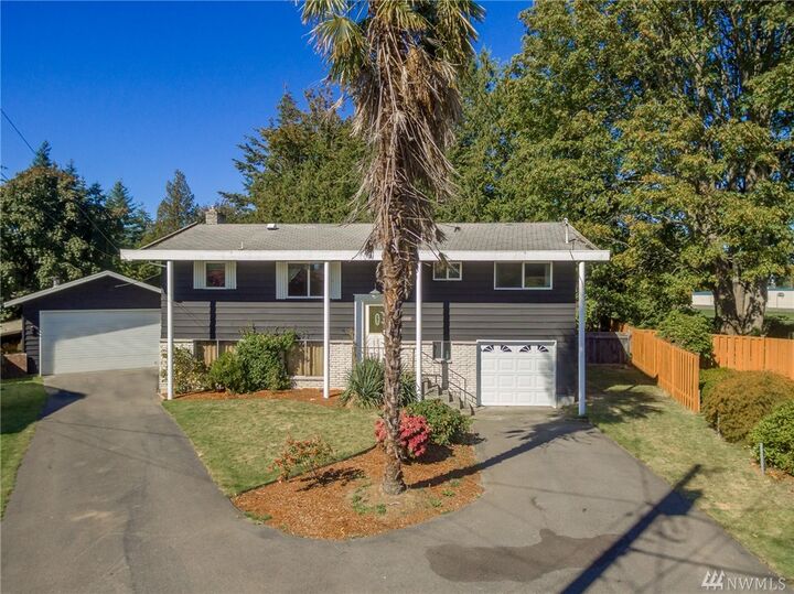 22220 97th Ave W  Edmonds WA 98020 photo