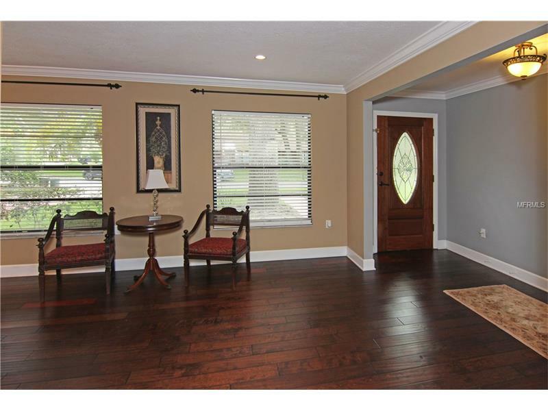 Property Photo: 4624 Gatlin Oaks Lane FL 32806
