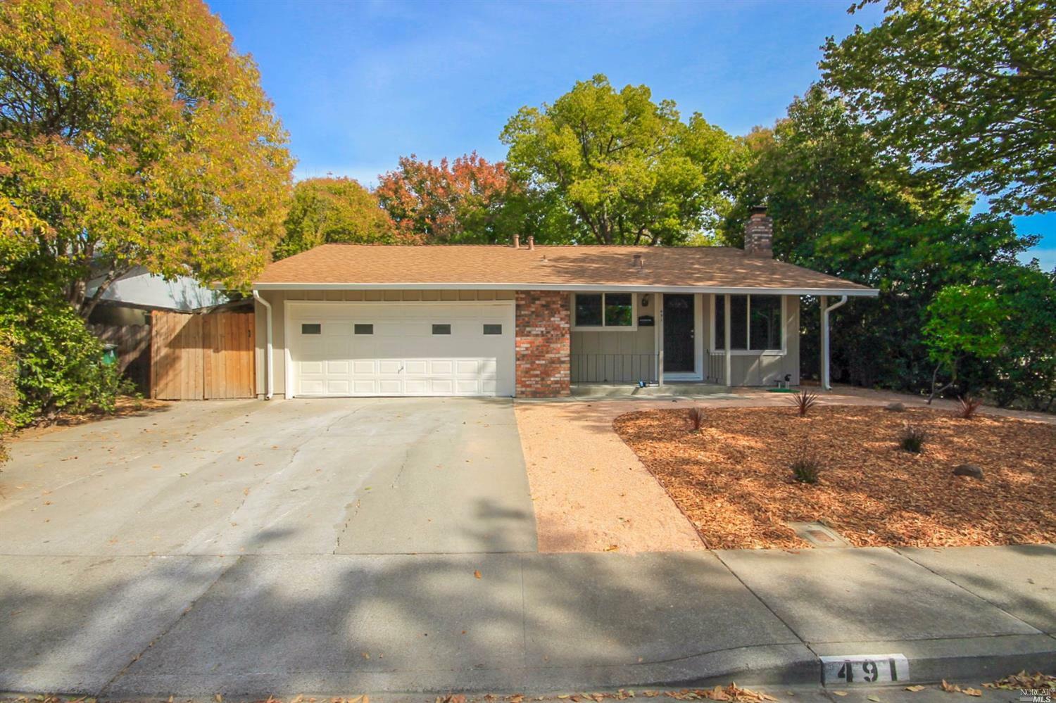 Property Photo: 491 Klamath Drive CA 95687
