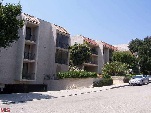 Property Photo:  1401 Valley View Rd 321  CA 91202 