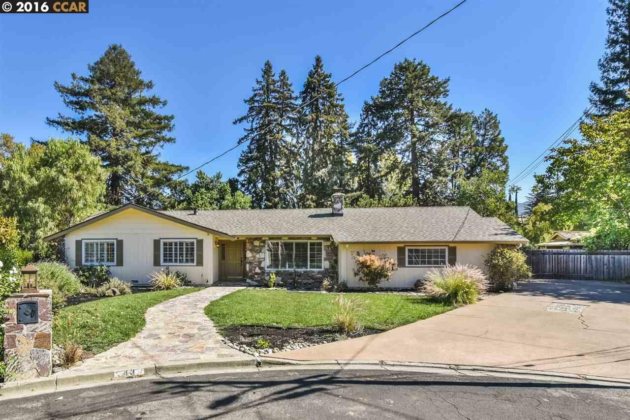 Property Photo: 43 Mi Elana Ct CA 94598