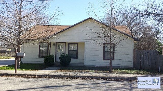 Property Photo:  511 Center Street  TX 78666 